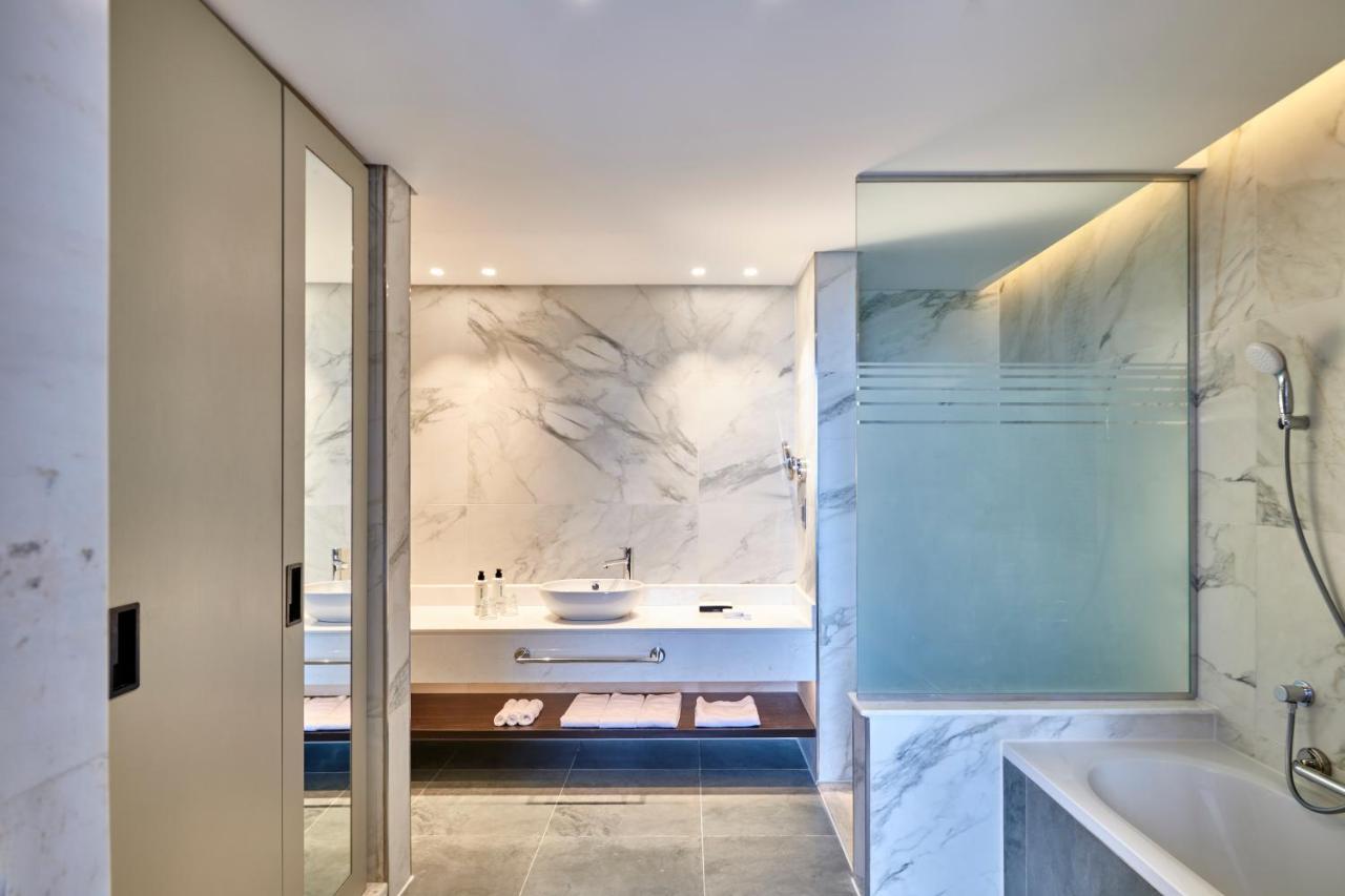 Crowne Plaza - West Cairo Arkan By Ihg 6th of October City Exterior foto Bathroom