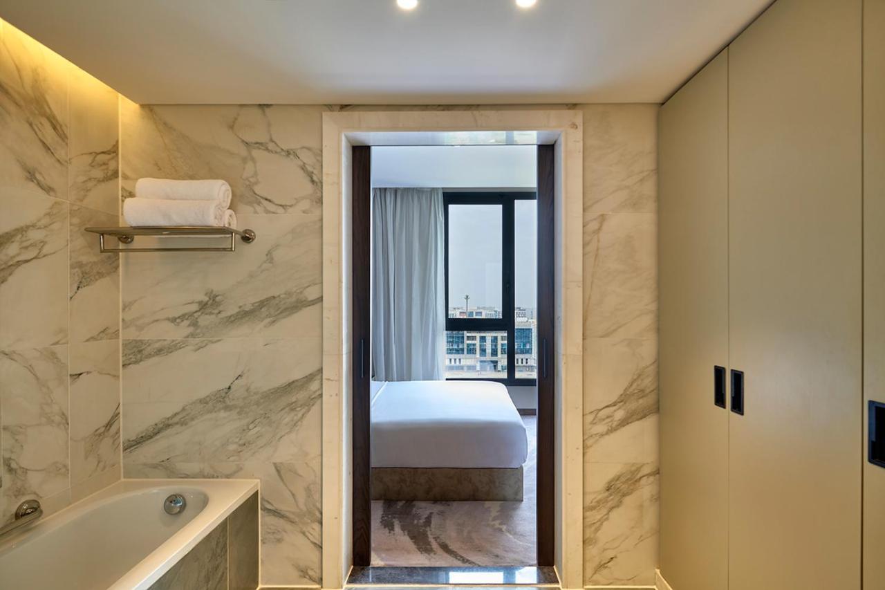 Crowne Plaza - West Cairo Arkan By Ihg 6th of October City Exterior foto Bathroom